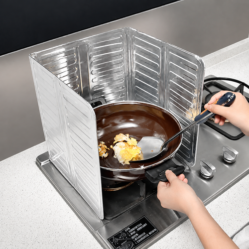 🍳50% OFF NOW! Kitchen Oil Splatter Guard Shield – Foldable Stove Wind Baffle, Heat‑Resistant Aluminum Foil Oil Splash Screen for Gas Stove Cooking